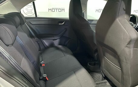 Skoda Rapid I, 2015 год, 840 000 рублей, 11 фотография