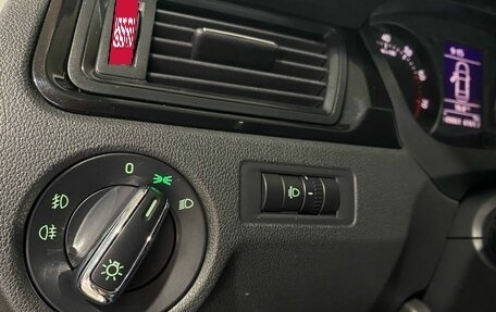 Skoda Rapid I, 2015 год, 840 000 рублей, 17 фотография