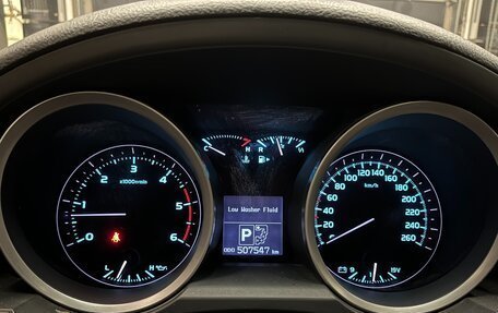 Toyota Land Cruiser 200, 2008 год, 2 500 000 рублей, 17 фотография