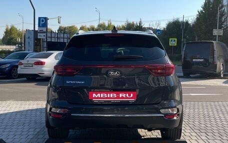 KIA Sportage IV рестайлинг, 2018 год, 2 115 000 рублей, 4 фотография