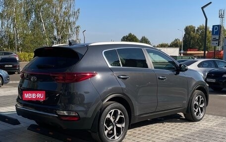 KIA Sportage IV рестайлинг, 2018 год, 2 115 000 рублей, 5 фотография