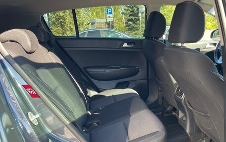 KIA Sportage IV рестайлинг, 2018 год, 2 115 000 рублей, 16 фотография