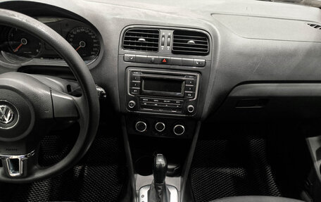 Volkswagen Polo VI (EU Market), 2013 год, 720 000 рублей, 19 фотография