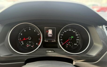 Volkswagen Tiguan II, 2021 год, 2 250 000 рублей, 14 фотография
