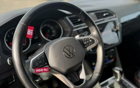 Volkswagen Tiguan II, 2021 год, 2 250 000 рублей, 10 фотография
