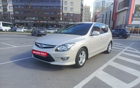 Hyundai i30 I, 2010 год, 775 000 рублей, 2 фотография