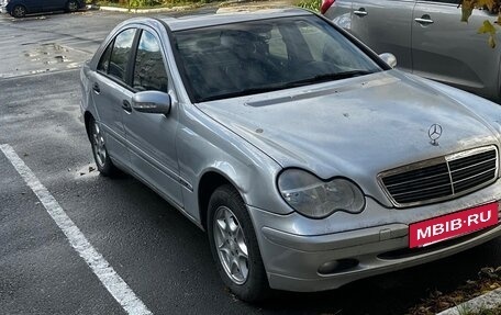 Mercedes-Benz C-Класс, 2003 год, 550 000 рублей, 5 фотография