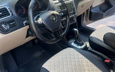 Volkswagen Polo VI (EU Market), 2017 год, 1 700 000 рублей, 14 фотография