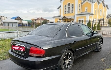 Hyundai Sonata IV рестайлинг, 2004 год, 245 000 рублей, 9 фотография
