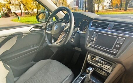 Volkswagen Tiguan II, 2022 год, 3 500 000 рублей, 5 фотография