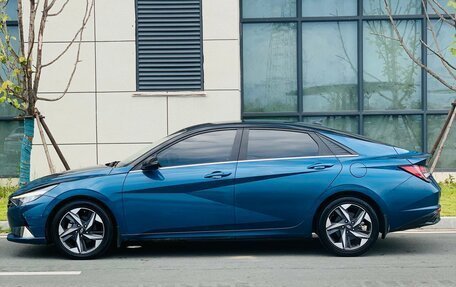 Hyundai Elantra, 2022 год, 1 430 000 рублей, 7 фотография