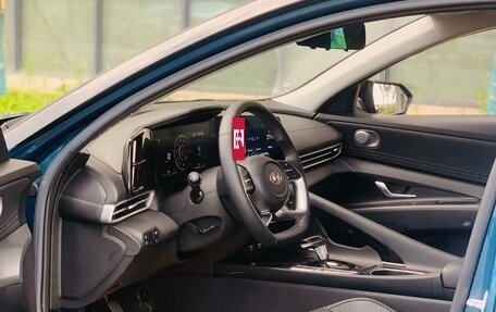 Hyundai Elantra, 2022 год, 1 430 000 рублей, 8 фотография