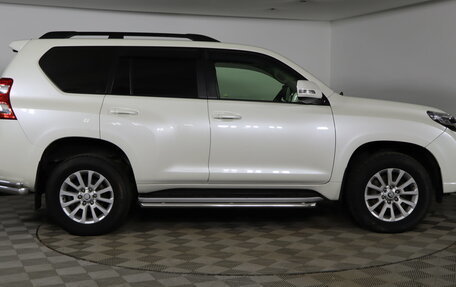 Toyota Land Cruiser Prado 150 рестайлинг 2, 2013 год, 2 999 990 рублей, 4 фотография