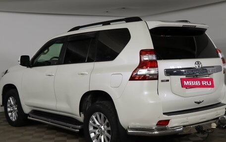 Toyota Land Cruiser Prado 150 рестайлинг 2, 2013 год, 2 999 990 рублей, 7 фотография