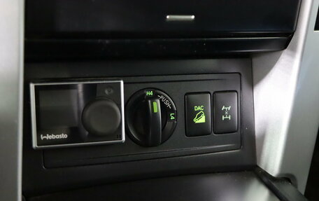 Toyota Land Cruiser Prado 150 рестайлинг 2, 2013 год, 2 999 990 рублей, 22 фотография