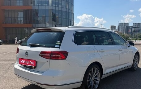 Volkswagen Passat B8 рестайлинг, 2017 год, 1 680 000 рублей, 3 фотография