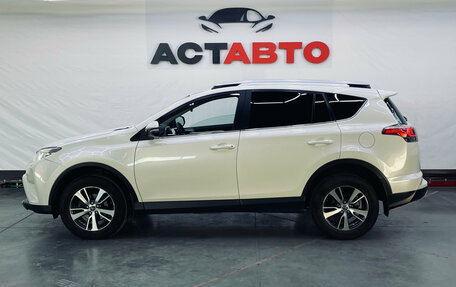 Toyota RAV4, 2018 год, 2 250 000 рублей, 8 фотография