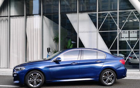 BMW 1 серия, 2022 год, 1 540 000 рублей, 3 фотография