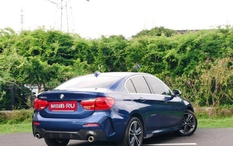 BMW 1 серия, 2022 год, 1 540 000 рублей, 5 фотография