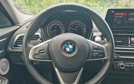 BMW 1 серия, 2022 год, 1 540 000 рублей, 11 фотография