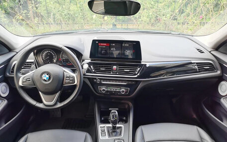 BMW 1 серия, 2022 год, 1 540 000 рублей, 17 фотография