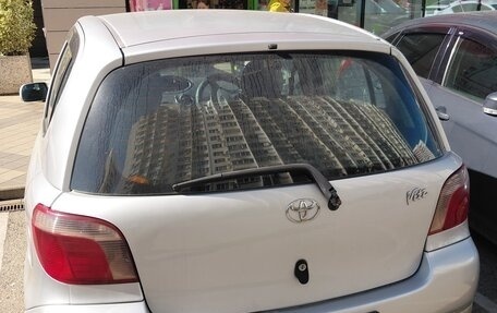 Toyota Vitz, 2000 год, 370 000 рублей, 3 фотография