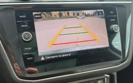 Volkswagen Tiguan II, 2018 год, 2 800 000 рублей, 8 фотография