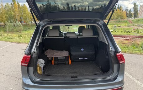 Volkswagen Tiguan II, 2018 год, 2 800 000 рублей, 13 фотография