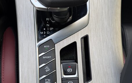 Geely Coolray I, 2023 год, 2 200 000 рублей, 8 фотография