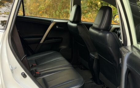 Toyota RAV4, 2016 год, 2 195 000 рублей, 16 фотография