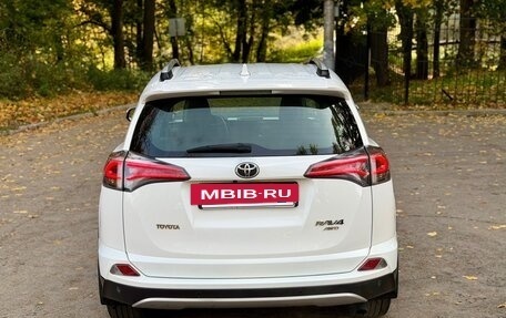 Toyota RAV4, 2016 год, 2 195 000 рублей, 8 фотография