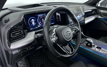 GAC GS8, 2023 год, 2 950 000 рублей, 12 фотография