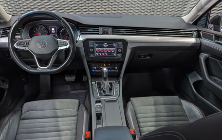 Volkswagen Passat B8 рестайлинг, 2020 год, 1 999 000 рублей, 12 фотография