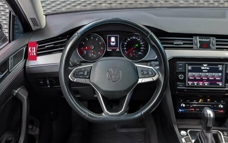 Volkswagen Passat B8 рестайлинг, 2020 год, 1 999 000 рублей, 15 фотография