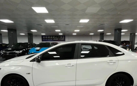 Chevrolet Monza, 2022 год, 1 090 000 рублей, 7 фотография