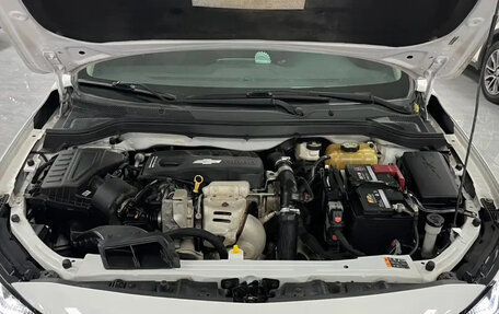 Chevrolet Monza, 2022 год, 1 090 000 рублей, 17 фотография