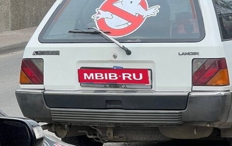 Mitsubishi Lancer IV, 1989 год, 155 555 рублей, 7 фотография