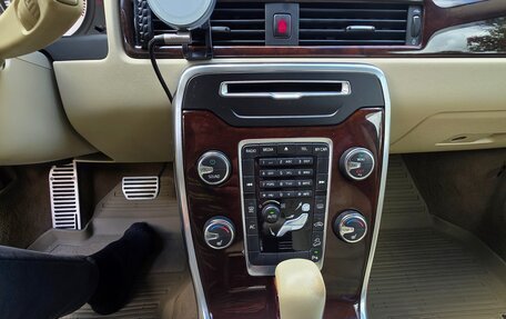 Volvo XC70 II рестайлинг, 2012 год, 2 750 000 рублей, 21 фотография