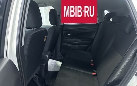 Mitsubishi ASX I рестайлинг, 2013 год, 999 000 рублей, 10 фотография