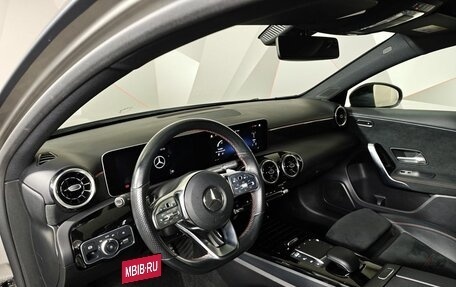 Mercedes-Benz A-Класс, 2020 год, 2 395 000 рублей, 19 фотография