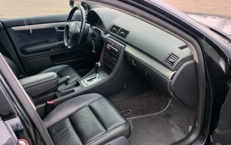 Audi A4, 2003 год, 800 000 рублей, 10 фотография