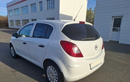 Opel Corsa D, 2013 год, 550 000 рублей, 3 фотография