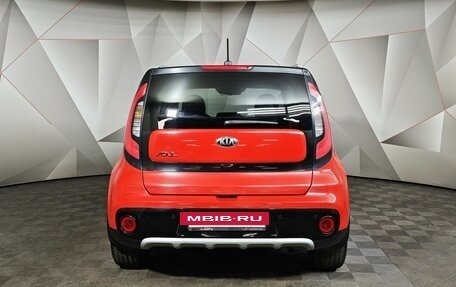 KIA Soul II рестайлинг, 2018 год, 1 375 000 рублей, 8 фотография