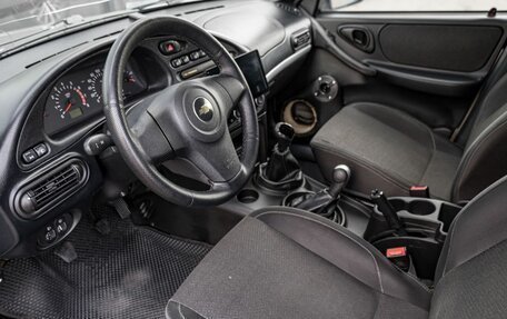Chevrolet Niva I рестайлинг, 2016 год, 553 000 рублей, 5 фотография