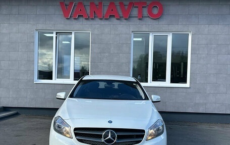 Mercedes-Benz A-Класс, 2014 год, 1 350 000 рублей, 2 фотография