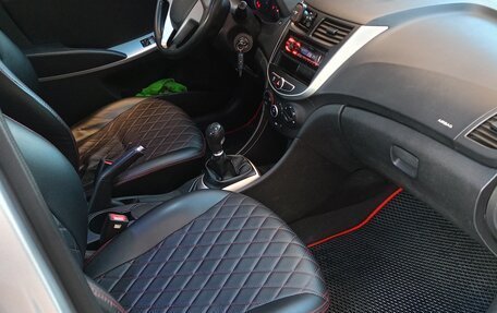 Hyundai Solaris II рестайлинг, 2014 год, 785 000 рублей, 7 фотография