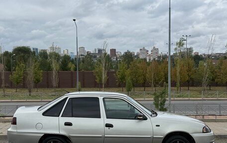 Daewoo Nexia I рестайлинг, 2009 год, 300 000 рублей, 4 фотография