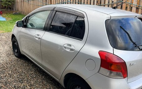 Toyota Vitz, 2010 год, 550 000 рублей, 2 фотография