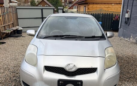 Toyota Vitz, 2010 год, 550 000 рублей, 5 фотография