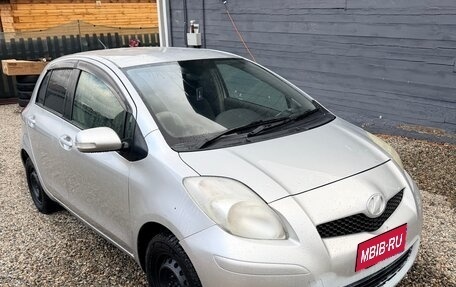 Toyota Vitz, 2010 год, 550 000 рублей, 3 фотография